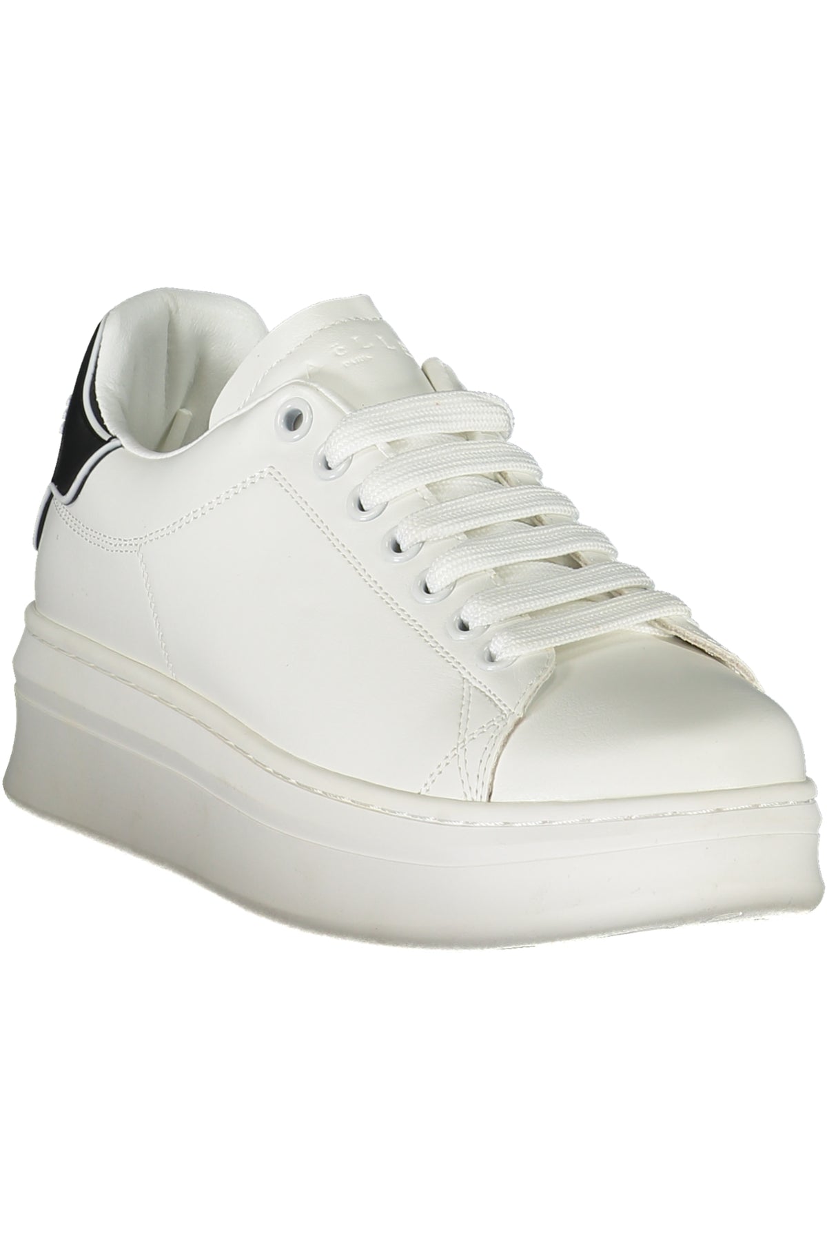 GAELLE PARIS WHITE WOMEN'S SPORTS SHOES